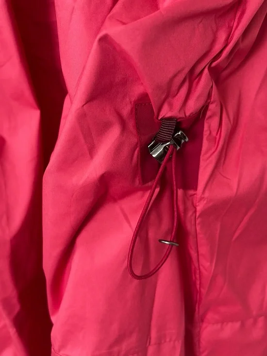 Lululemon Definitely Raining Jacket Cranberry - Picture 11 of 12